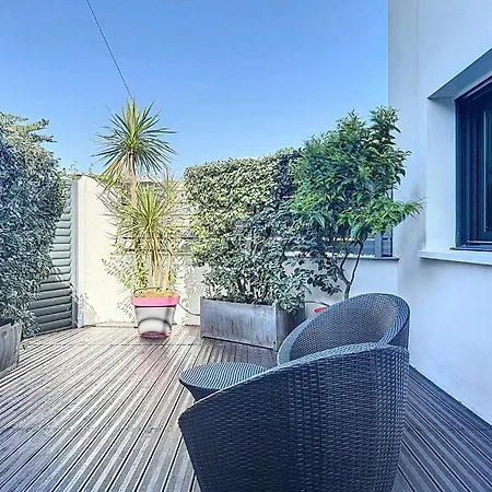 Lejlighed A Pied Terrasse Vue *
